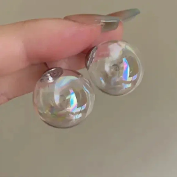 🫧Super Cute Bubble Earrings With Transparent Acrylic & 925 Silver Posts🫧 (OS) - Picture 10 of 11